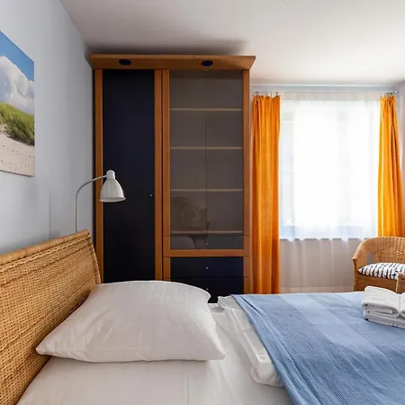 Strandhaus - 4 شقة فاستروم