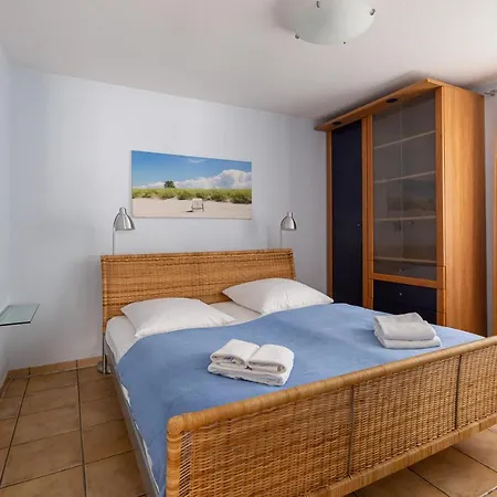 Strandhaus - 4 شقة فاستروم