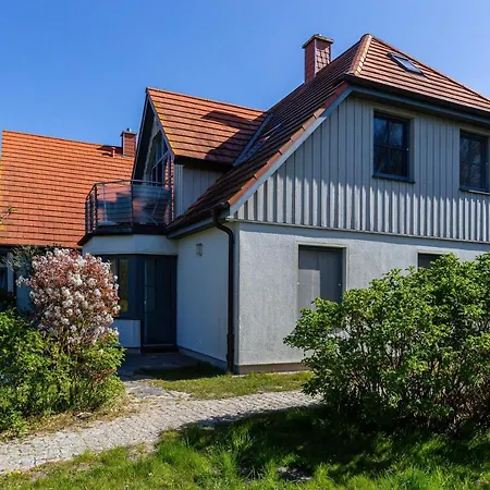 Strandhaus Wustrow - 4 *