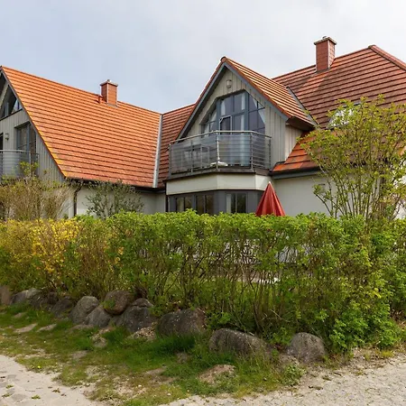 Apartment Strandhaus Wustrow - 4 *